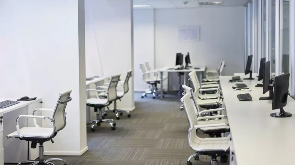 Why Chosse Ghaziabad Modular Office Workstation